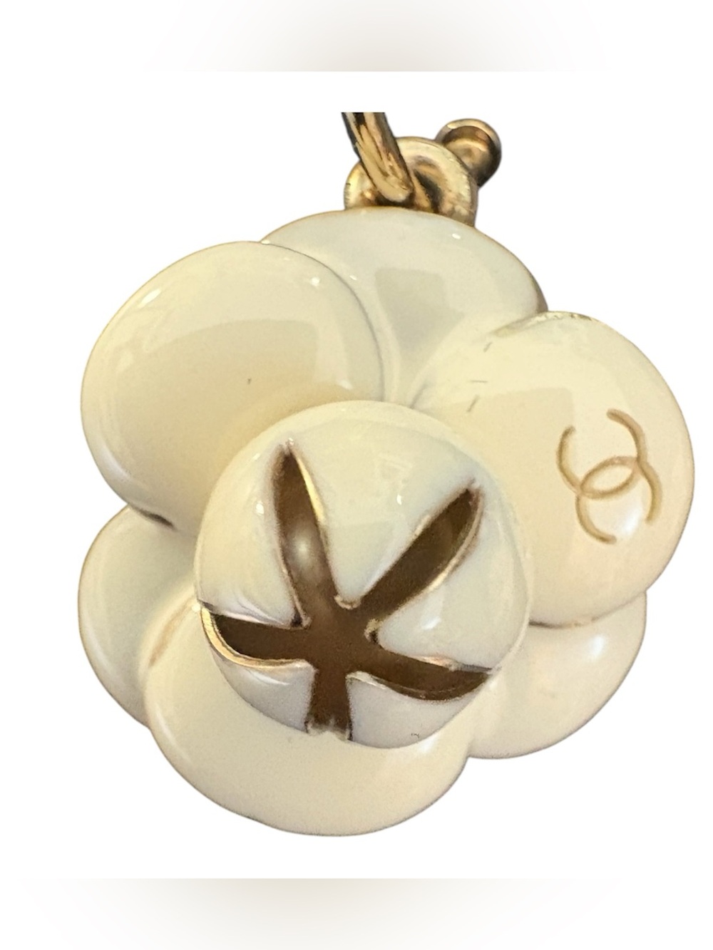 Chanel pierced camellia earrings - Picture 3 of 6